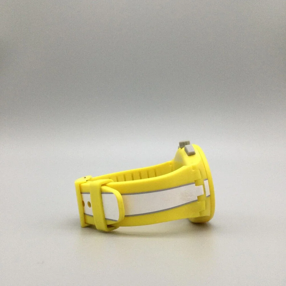 Swatch Amorogs Chronograph Mens Watch 42mm Yellow Dial SUSJ100 New Battery - Picture 9 of 14